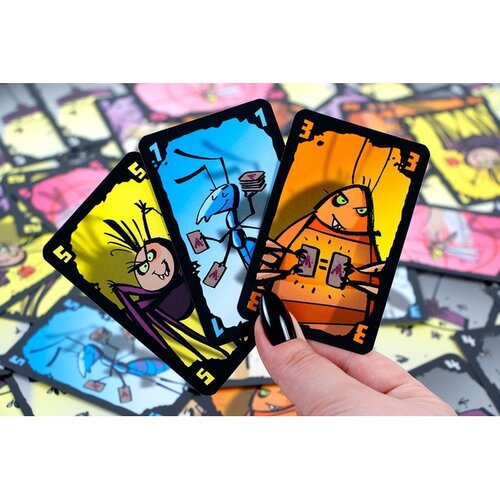 999 Games Valse Motten (nieuw)