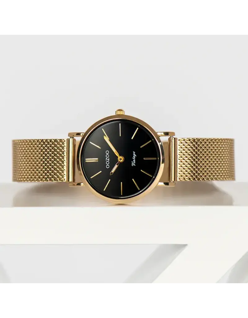 OOZOO Goudkleurige OOZOO horloge met goudkleurige metalen mesh armband - C20232