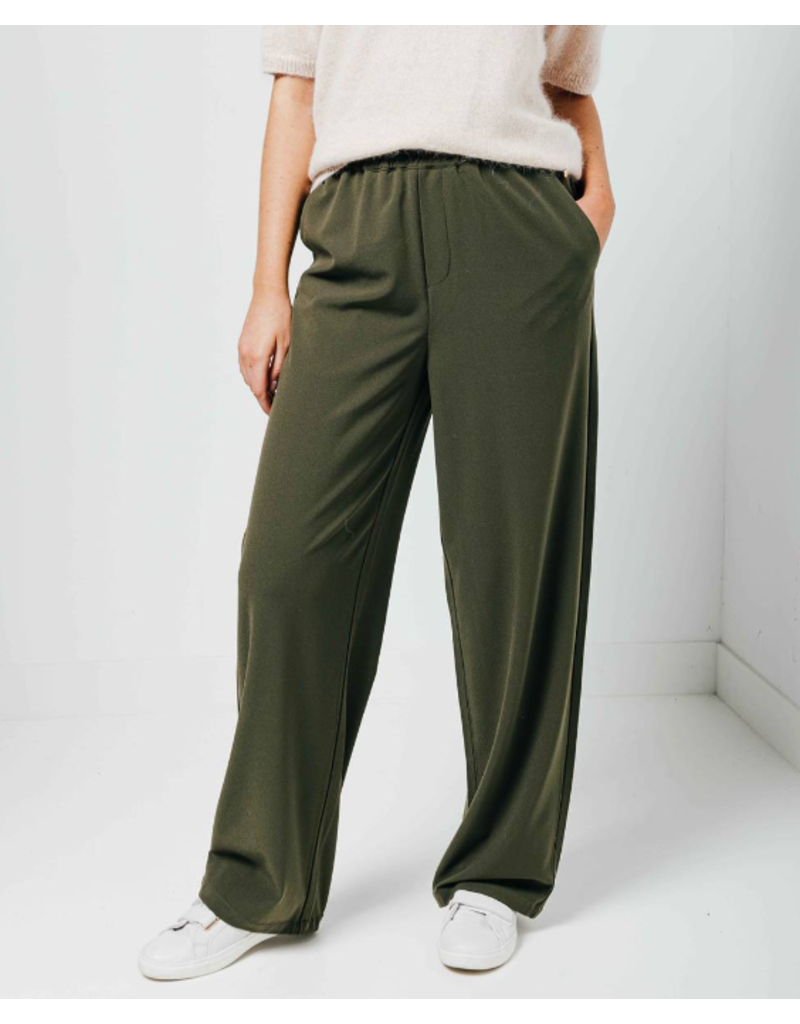 C'est Beau la Vie! 64CB2PS612 MARGUERITTE PANTS - KAKI