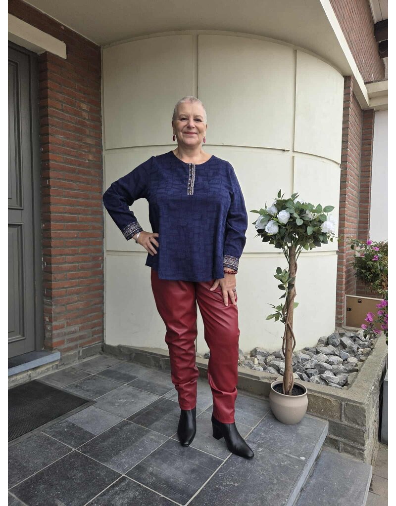 POMME ROUGE PARIS BLAUWE BLOUSE MET GESTRUCTREERDE PRINT