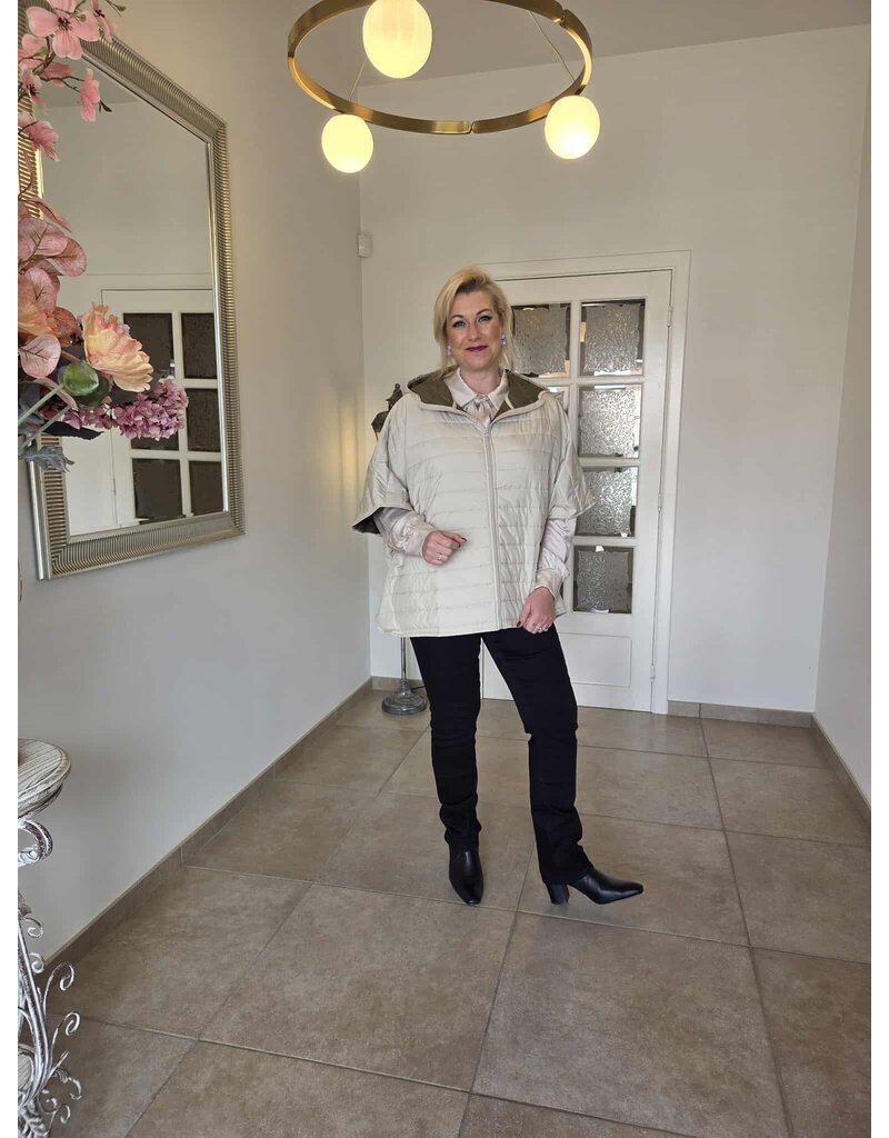 C'MELODIE LICHTE JAS-BEIGE