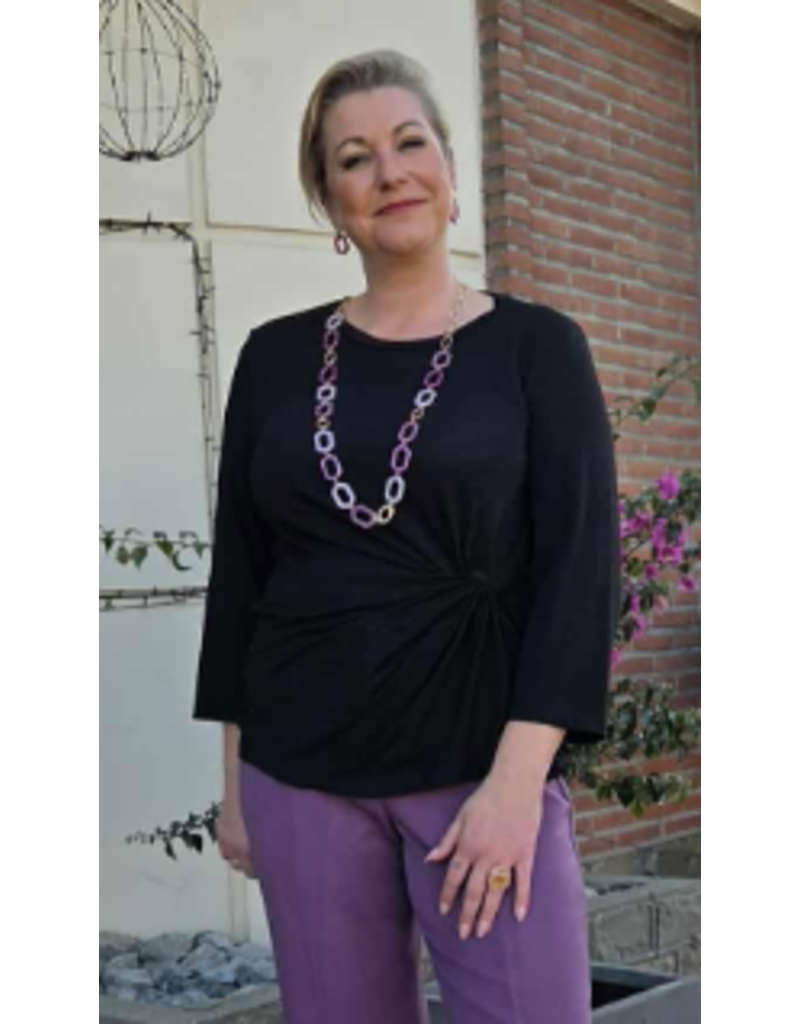 AMAGIA MUFLIER-T-SHIRT-ZWART