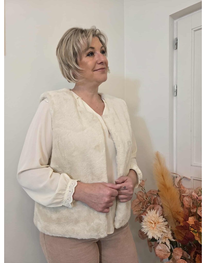 C'est Beau la Vie! 64CB2VE200-GILET-ECRU