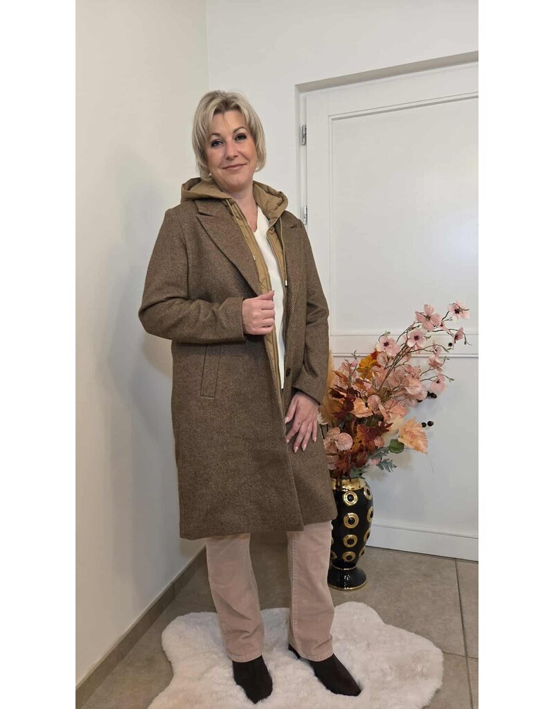 C'est Beau la Vie! 66CB2MA702-JAS-CARAMEL