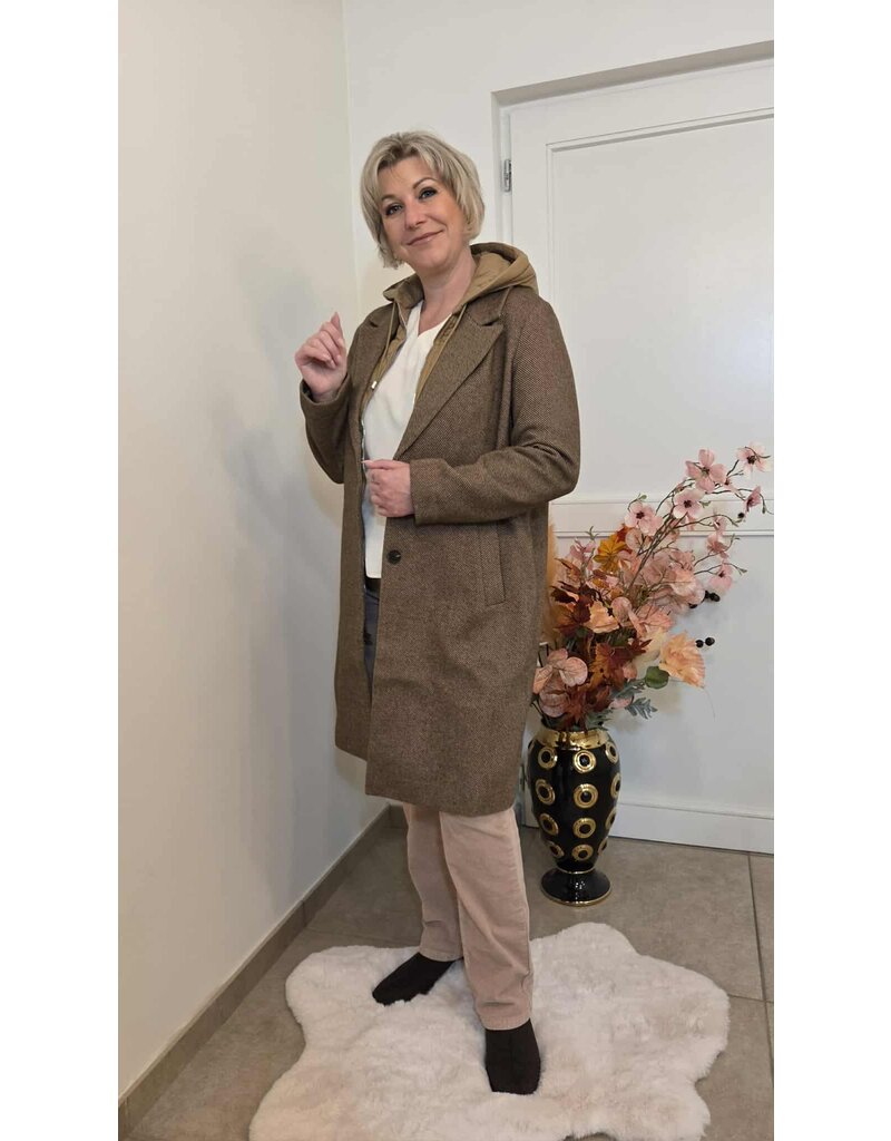 C'est Beau la Vie! 66CB2MA702-JAS-CARAMEL