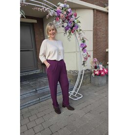 AMAGIA AGATHA-BROEK-PAARS