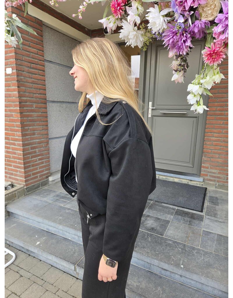 Terra di Sienna JAS-ZWART-SUEDE