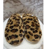 BLACK COLOUR SLIPPERS NATURAL LEO