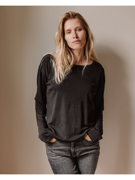 Unaduna Relaxed-fit longsleeve Mari pointelle wool/silk - ebony