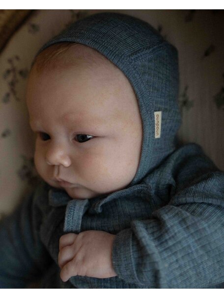 Unaduna Baby bonnet of wool rib - nila