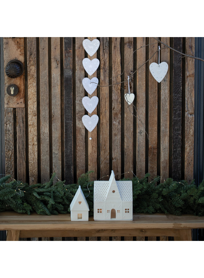 Gingerbread house heart 8x8x13,5cm