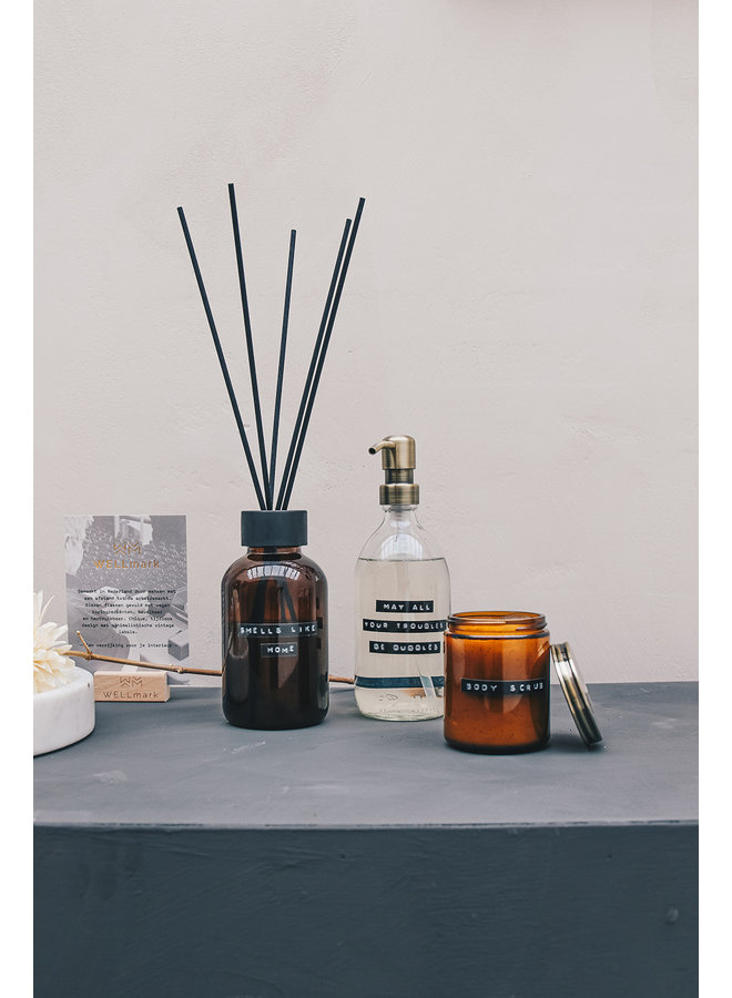 Maxi Fragrance Sticks 'SMELLS LIKE HOME' cederwood