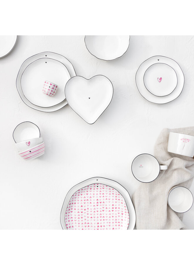 Egg cup White /Rose Hearts all over