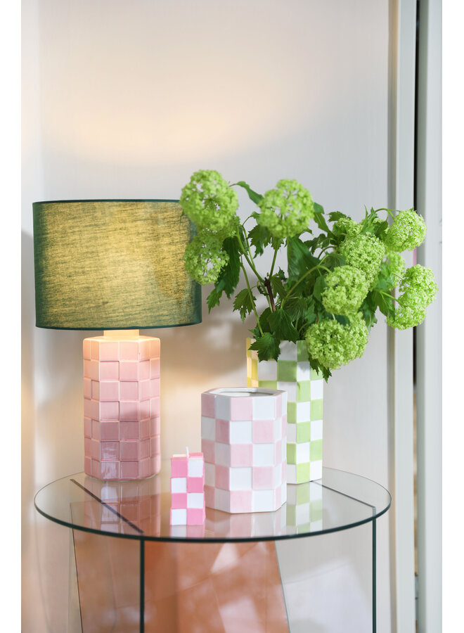 Lamp check pink