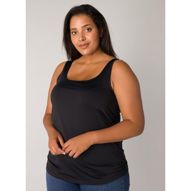 Top Base Level Curvy zwart Yanna 7000084