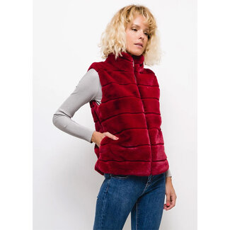 Bodywarmer pels bordeaux f49044 TU (van maat 44 tot 50)