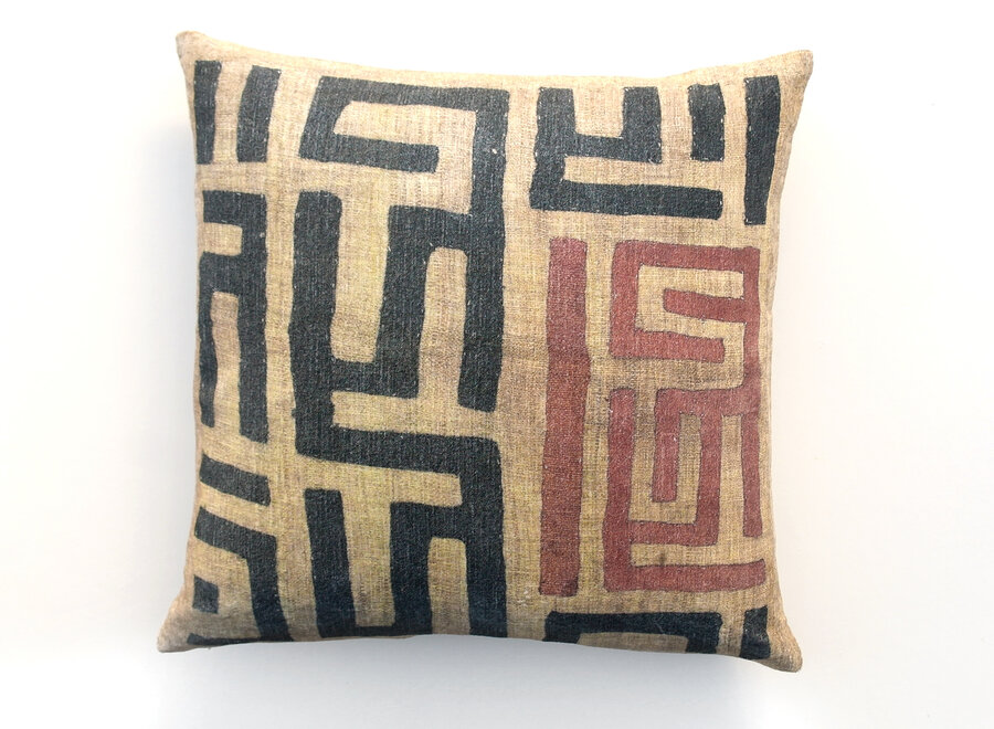 Bowa velvet cushion cover