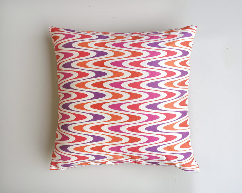 ML Fabrics - Swirl Zijde Kussen – Luxe en zachte 100% zijde