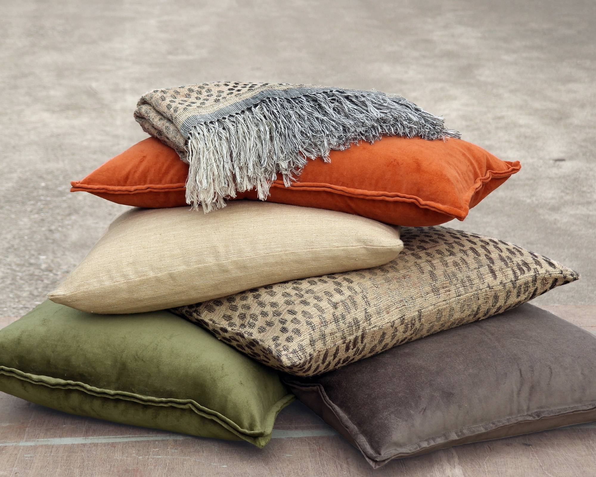 Our showroom is CLOSED on Thursday September 4
