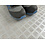 JYG GERONA - breite 100 cm - PVC-Teppich  - rutschfest. - Zum Schutz von Fußböden - Trapezblech - Strukturblech-Design - Copy