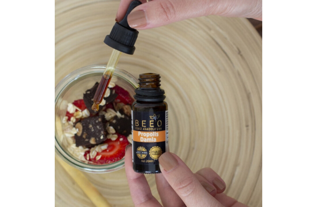 BEE&YOU 20% Puur Propolis Tinctuur - Grote Bron van Antioxidanten - Natuurlijke Ondersteuning van het Immuunsysteem - 30 ml