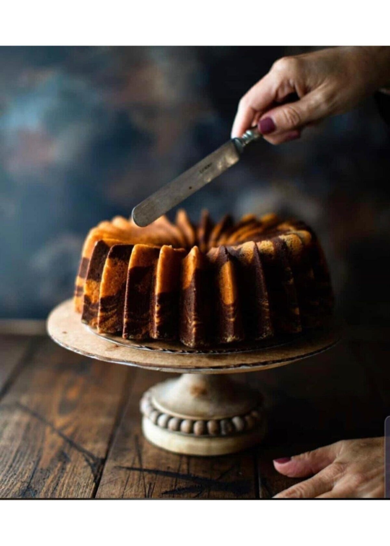 Titanium Blue Milano Cake Tin