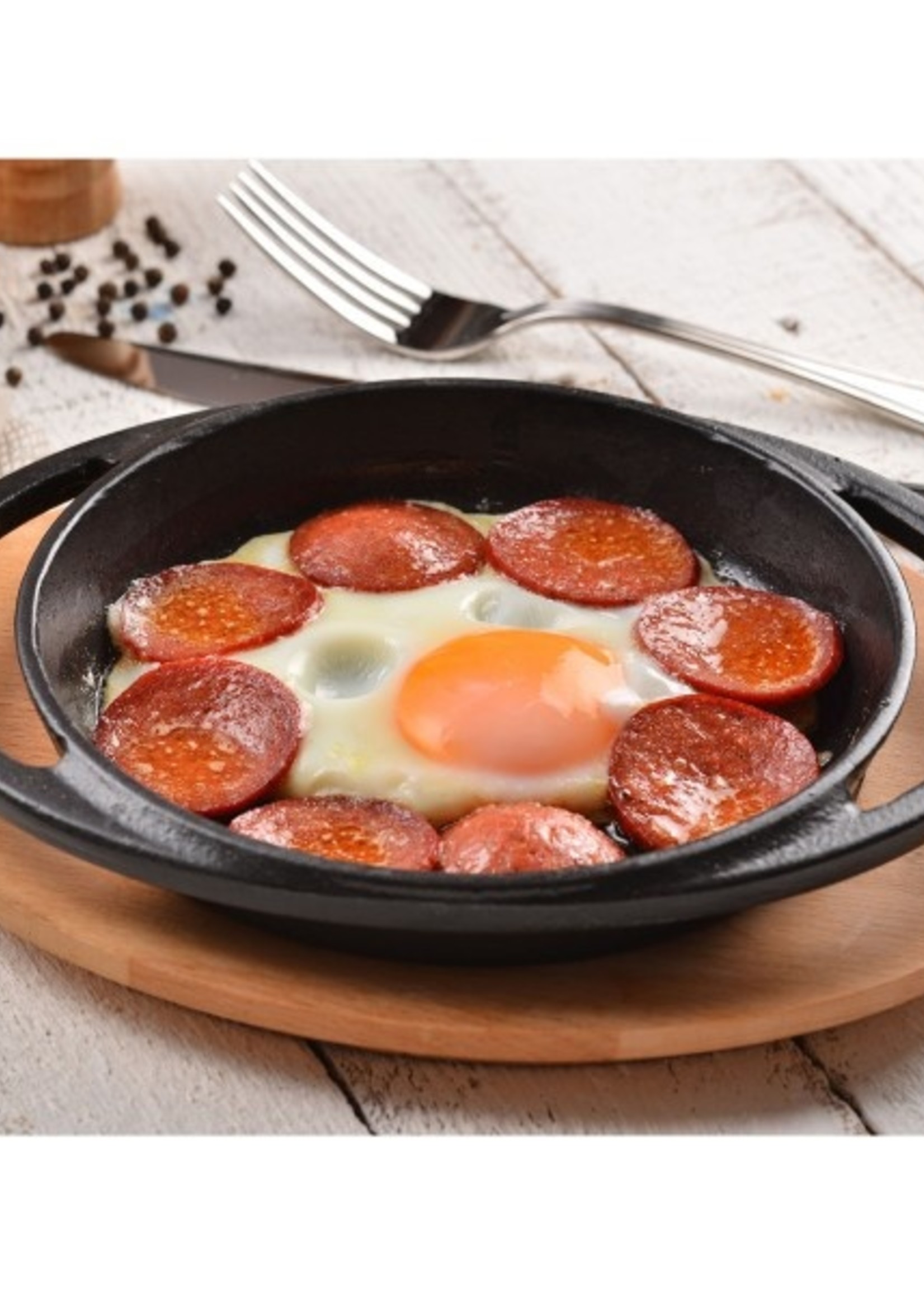 LAVA CASTING ROUND HANDLE PAN AND WOODEN BASE. DIAMETER(Ø)20CM. LV ECO Y TV 20 K4