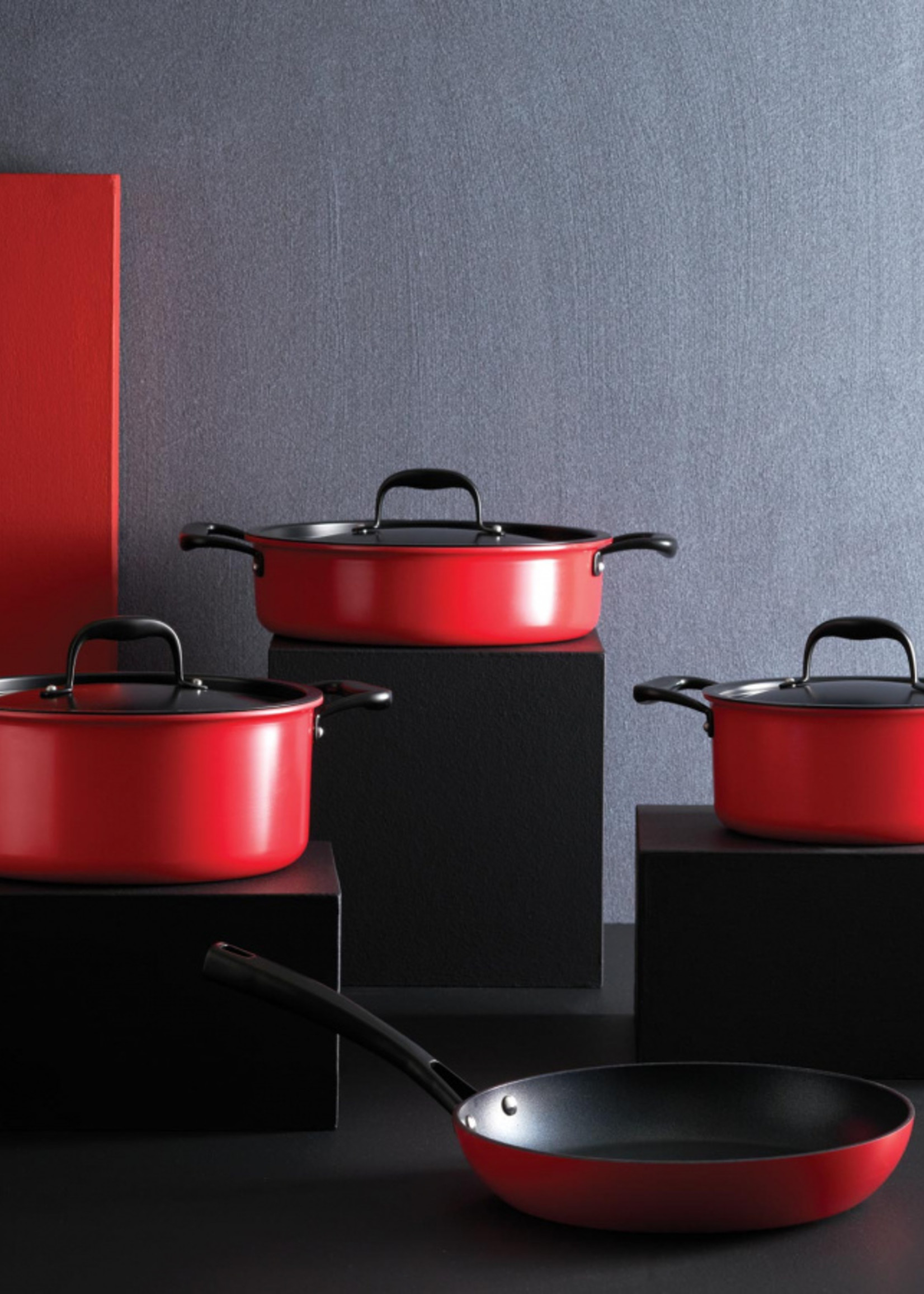 Karaca Bio Diamond Pro Induction Based Japanese Red 7 Piece Cookware Set