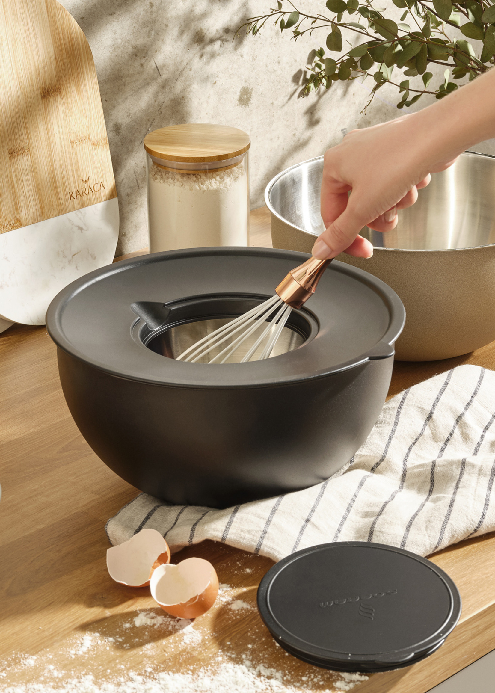 Karaca Tenedos Black Mixing Bowl