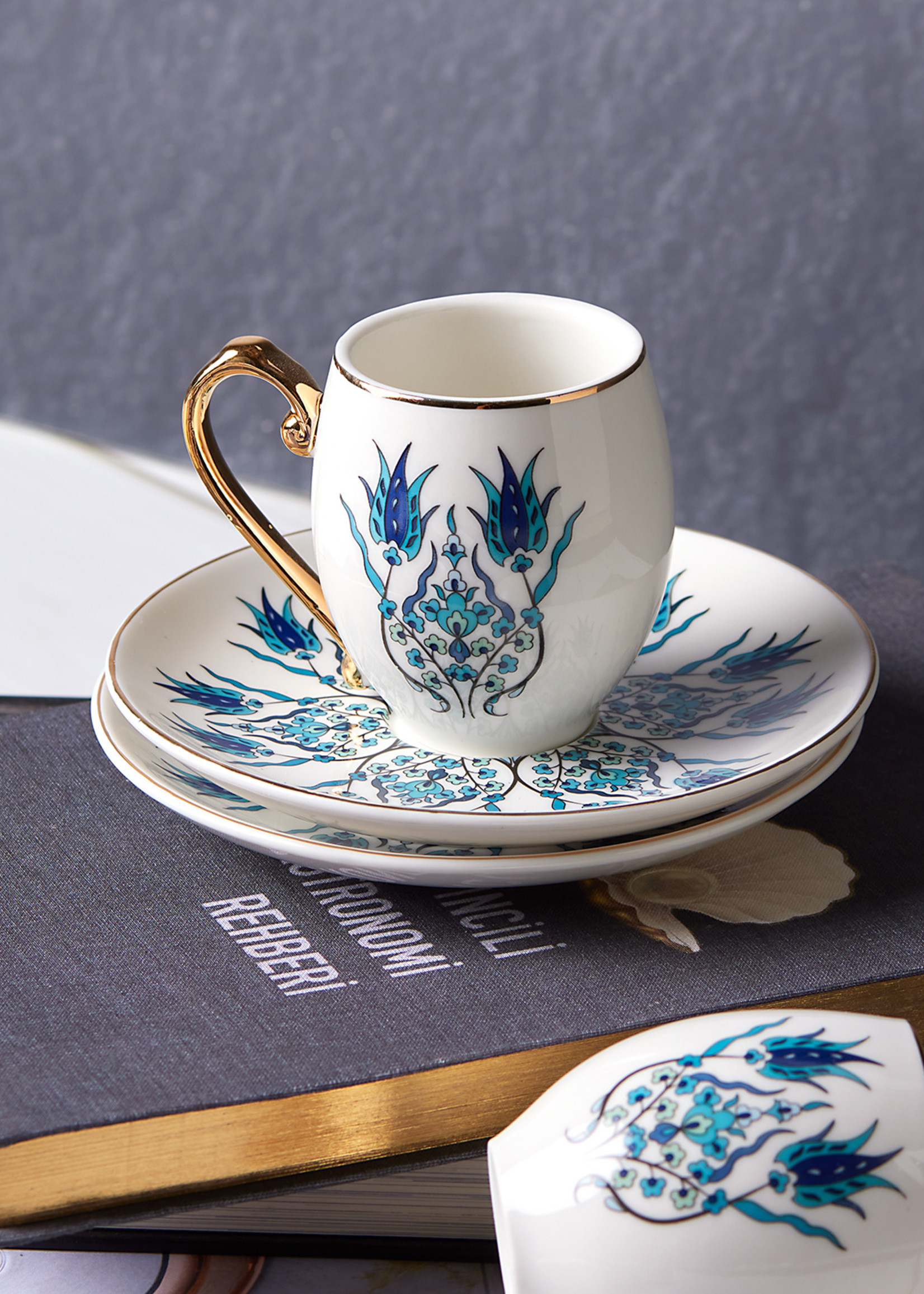 Karaca Iznik Set of 6 Coffee Cups 90 ml