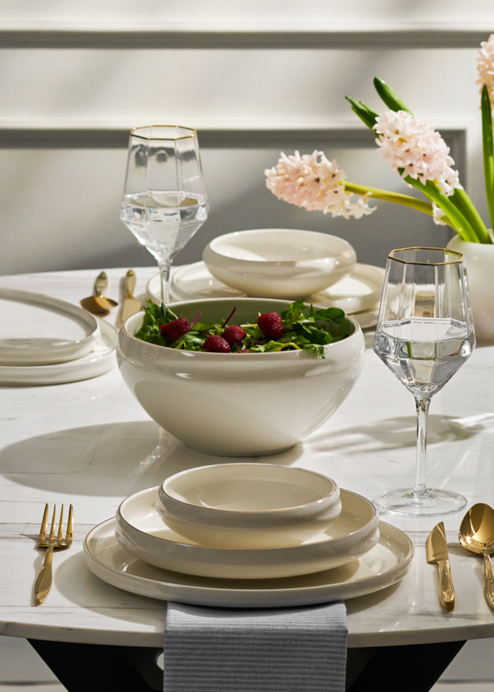 Karaca Streamline Sunset Gold 59 Pieces 12 Person Porcelain Dinnerware