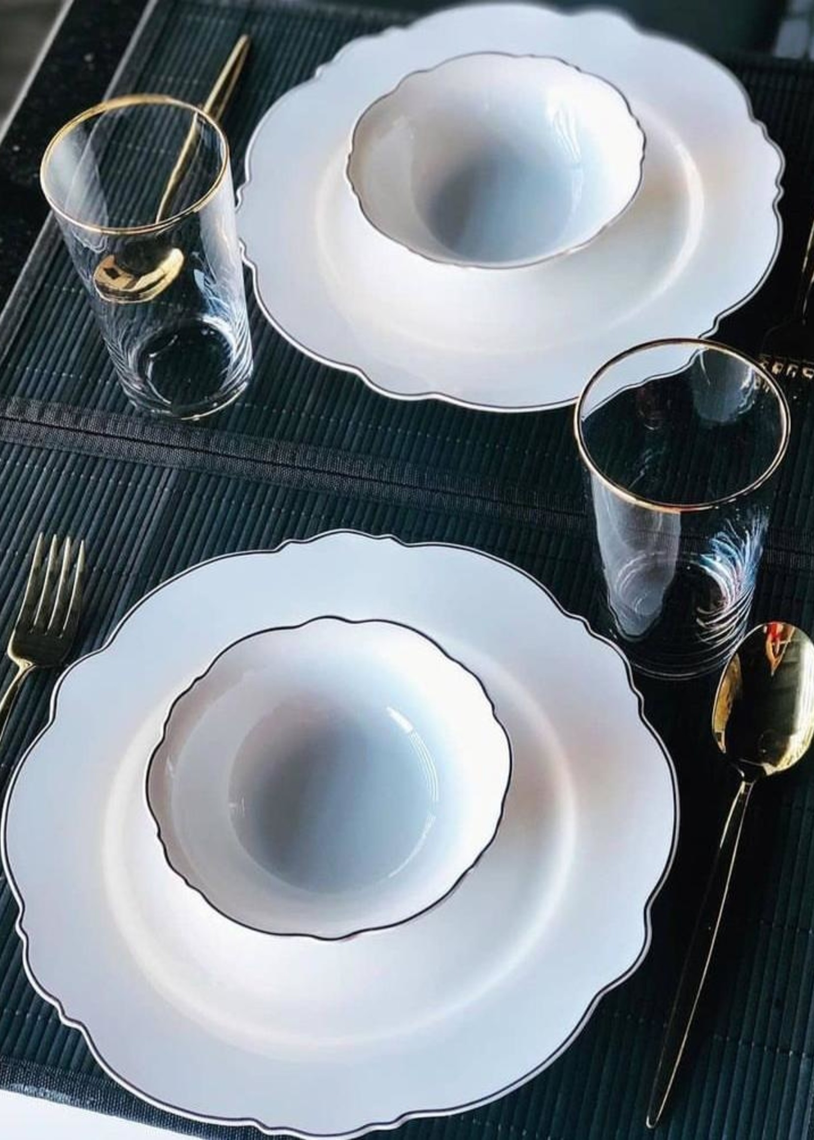 Karaca Almond Black Line 24 Pieces 6 Person Dinnerware