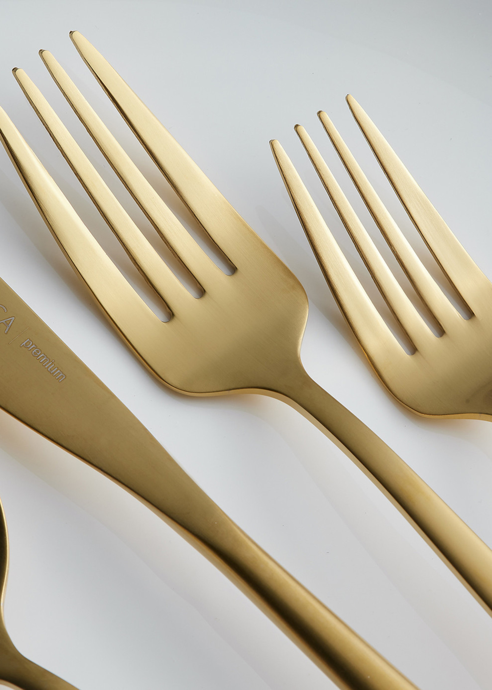 Karaca Orion Matte Gold 30 Pieces 6 Person Cutlery Set