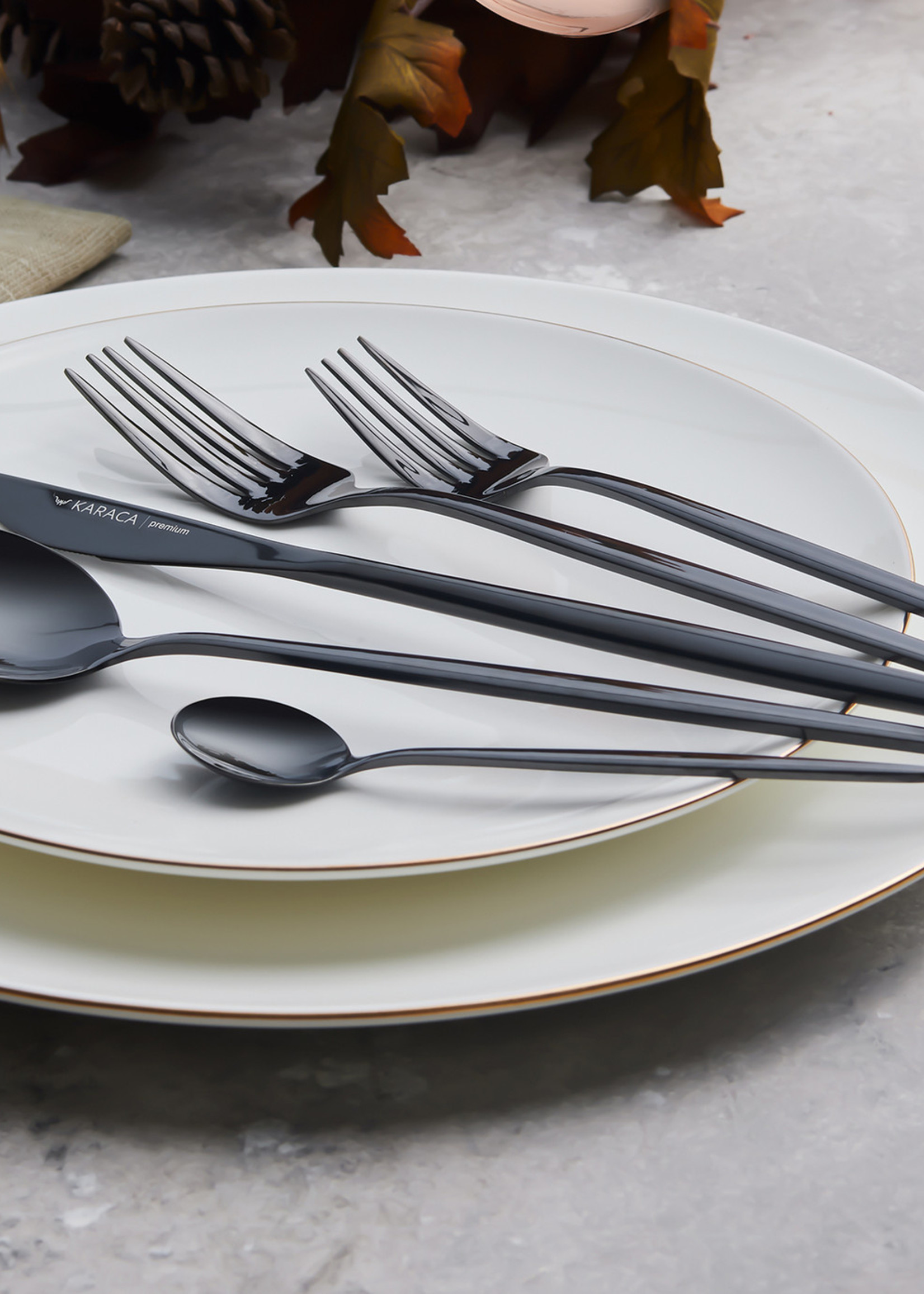 Karaca Orion Shiny Black 30 Pcs Cutlery Set for 6 Persons