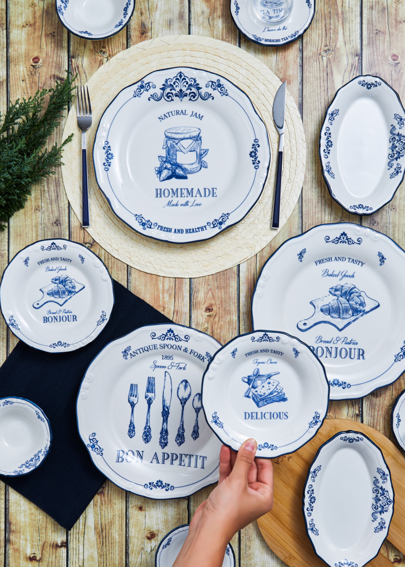 Karaca Antique 26 Pcs Breakfast/Service Set for 6 Persons