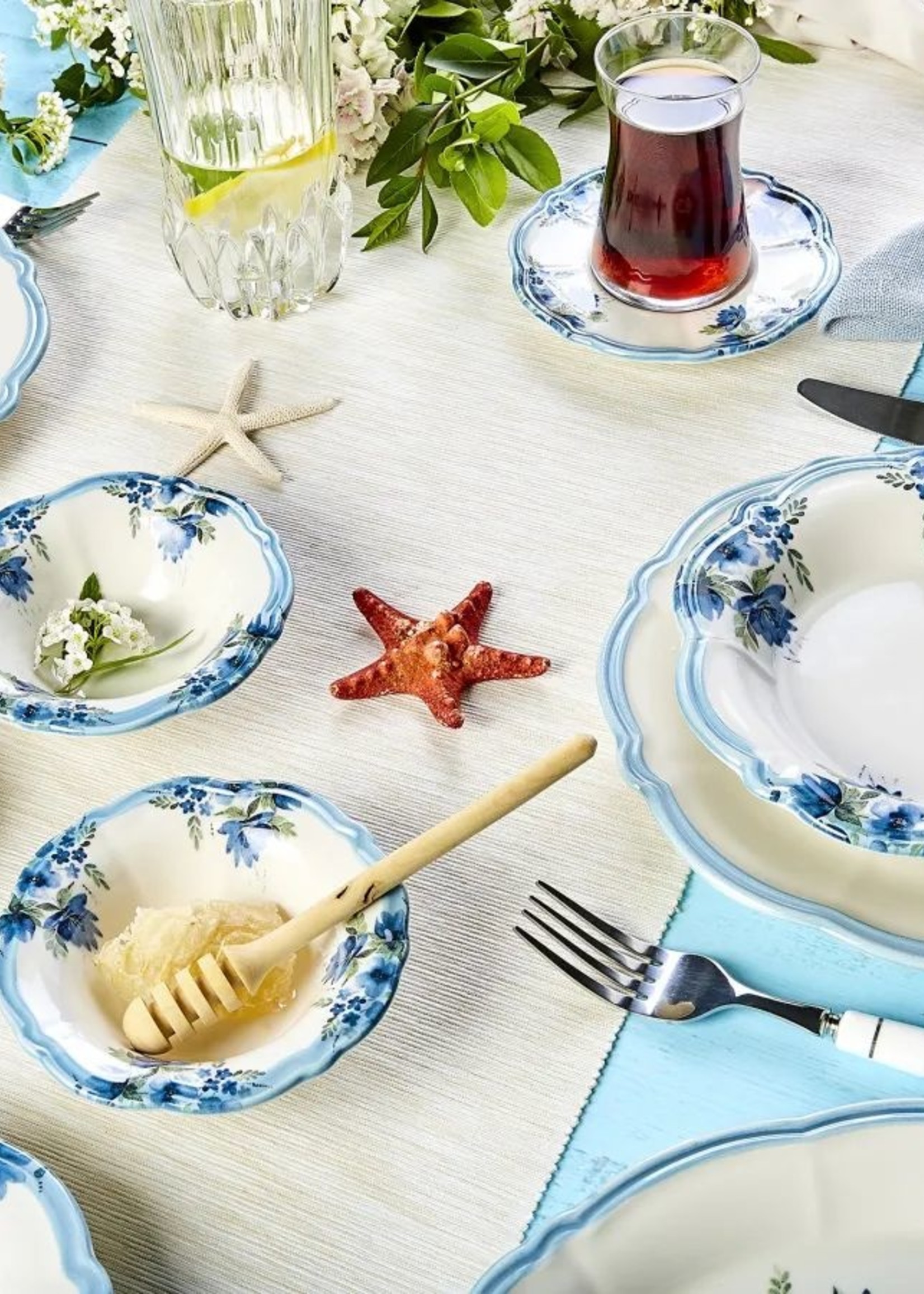 Karaca Nostalgia 26 Pcs Breakfast/Service Set for 6 People