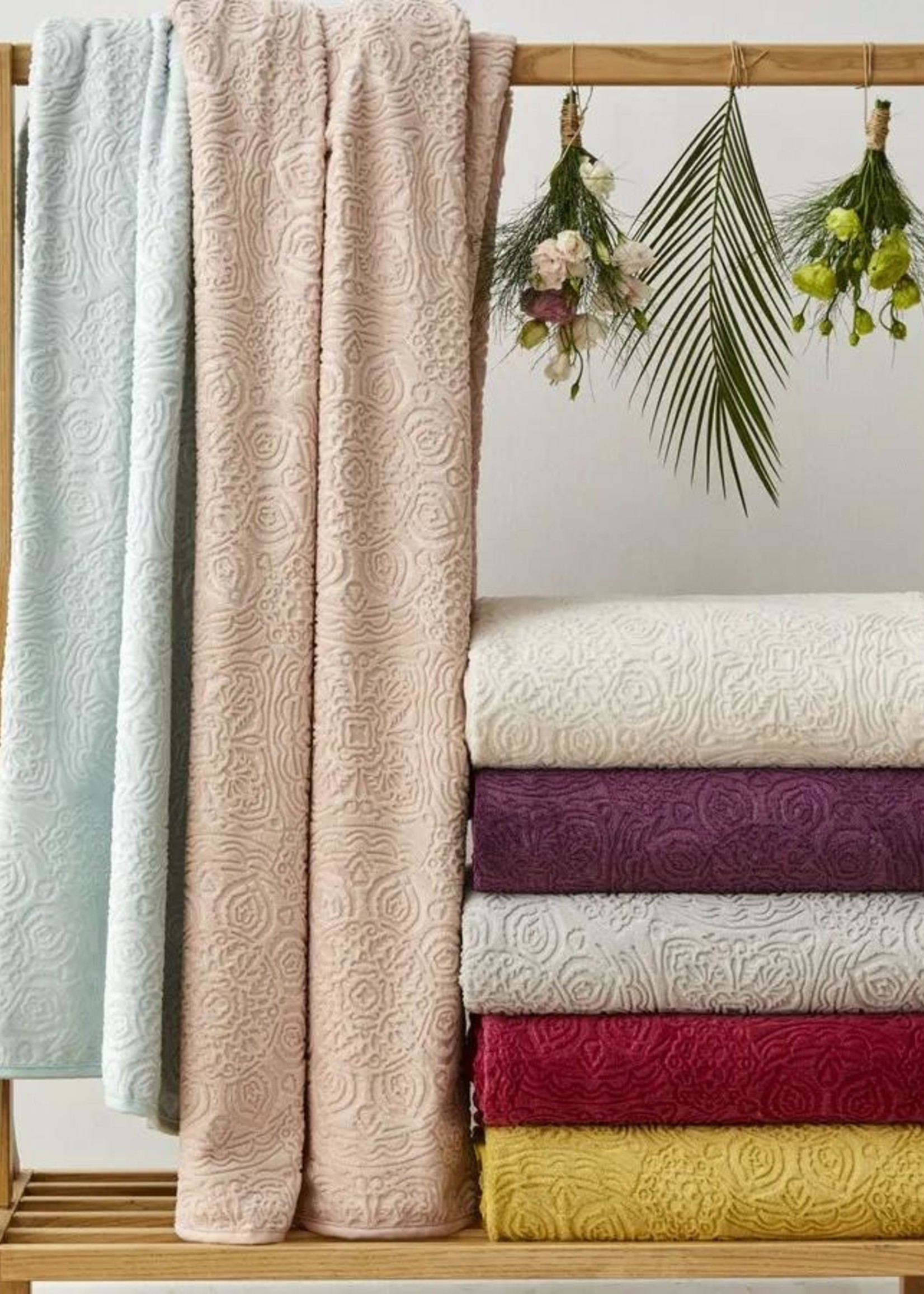 Karaca Home Scala Barown Doble Embosy Blanket