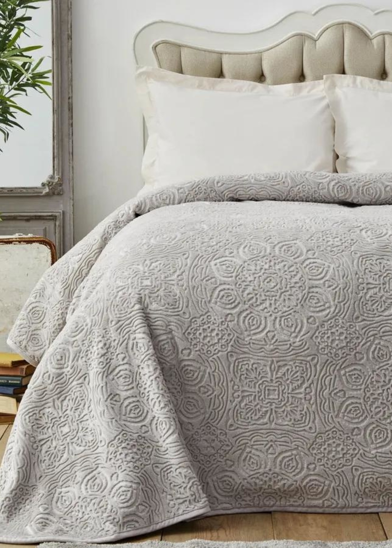 Karaca Home Scala Barown Doble Embosy Blanket
