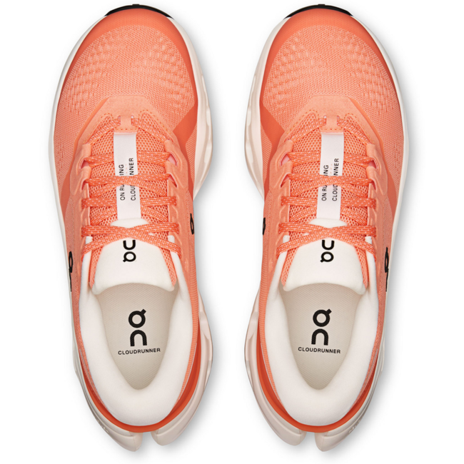 ON Cloudrunner 3 Dames Hardloopschoenen - oranje