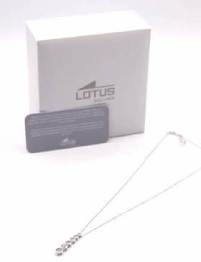 Lotus Silver Collier et pendentif Lotus Argent avec Swarovski