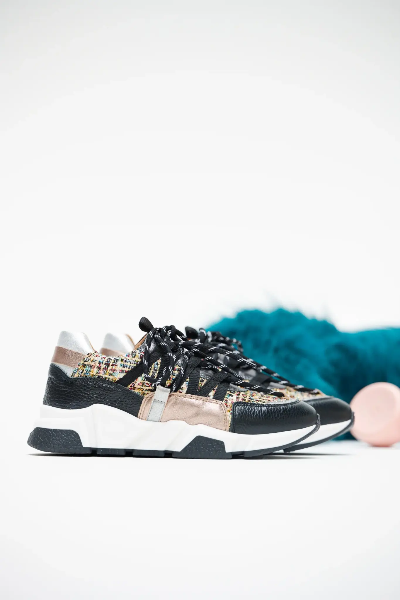 Boutique sneakers los angeles deals