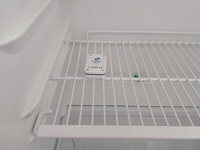 Temperaturmesspunkt für die COMOTIX® LIVE Temperaturüberwachung. Mit Sofort-Alarm und präzisem Temperatur-Logging sowie automatischer Protokoll-Erstellung (PDF und Online).