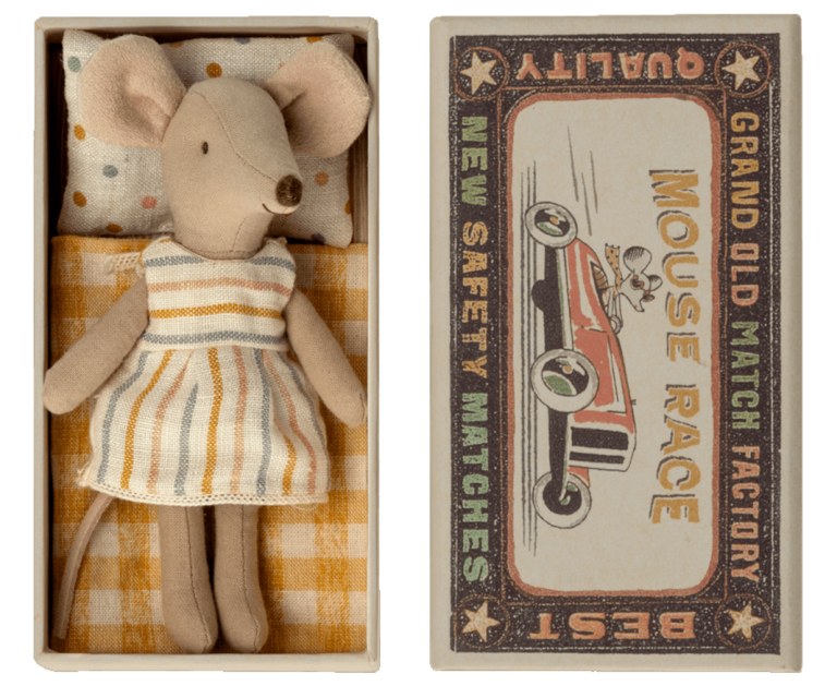 MAILEG MAILEG BIG SISTER MOUSE IN MATCHBOX