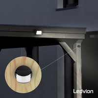 Ledvion Détecteur de Mouvement – Noir – 180 degrés – Capteur jour / nuit – Portée 12 m – Max 600 W - IP65