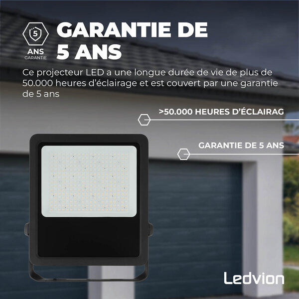 Ledvion Lumileds Projecteur LED - 150W - 21.000 Lumens - 6000K - Lentille asymétrique - 5 ans de garantie