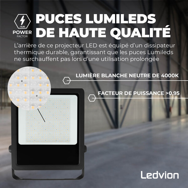 Ledvion Lumileds Projecteur LED - 200W - 28.000 Lumens - 4000K - Lentille asymétrique - 5 ans de garantie