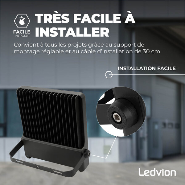 Ledvion Lumileds Projecteur LED - 200W - 28.000 Lumens - 4000K - Lentille asymétrique - 5 ans de garantie