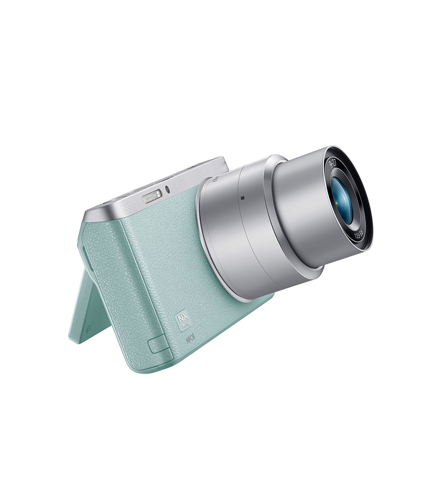 PlayStation Samsung NX Mini Mirrorless Digital Camera with 9mm and 9-27mm Lenses and Case Kit