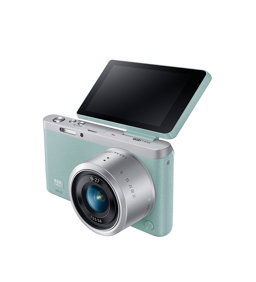 PlayStation Samsung NX Mini Mirrorless Digital Camera with 9mm and 9-27mm Lenses and Case Kit