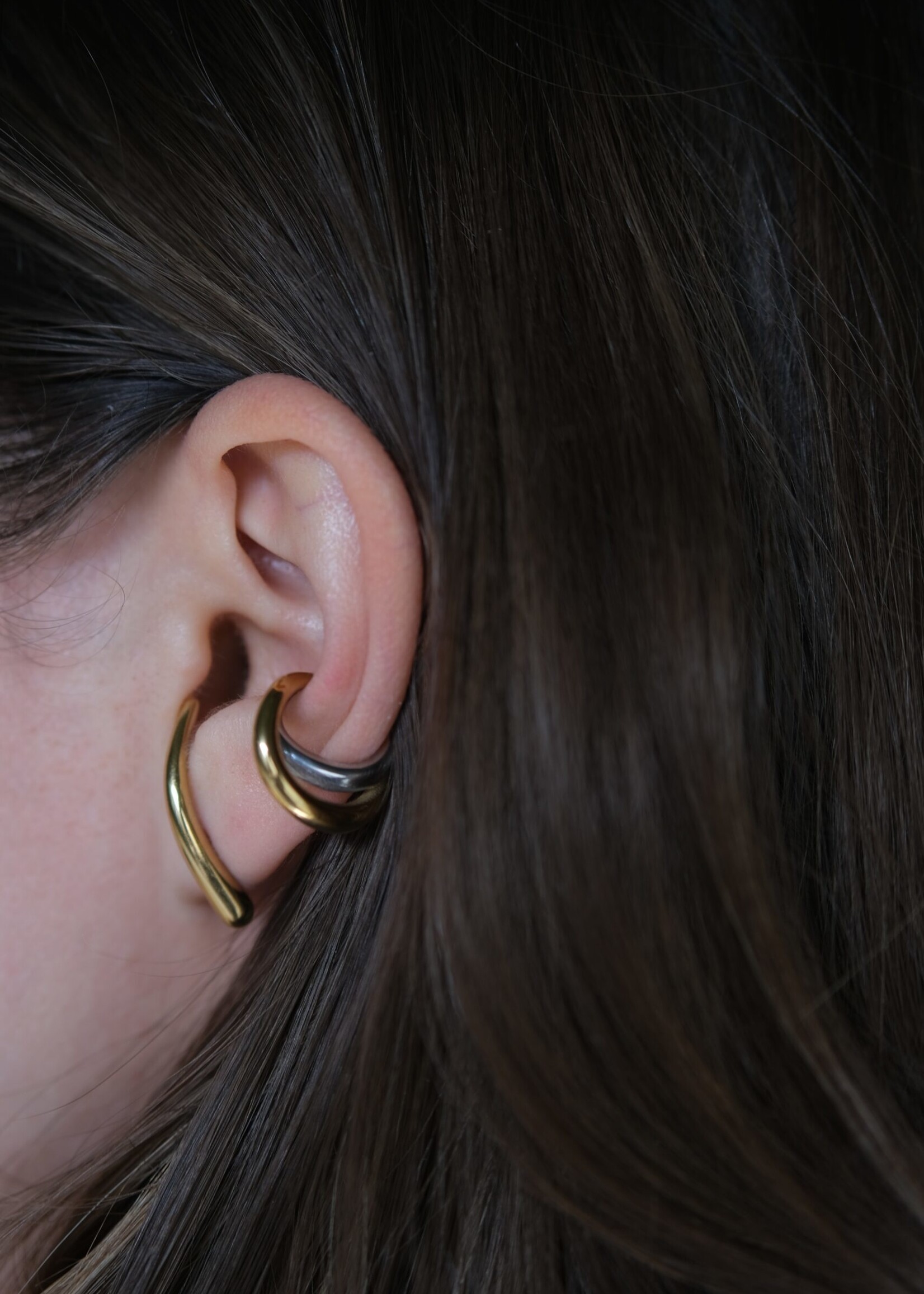 Bandhu Twotone Earcuff - Gold / Silver